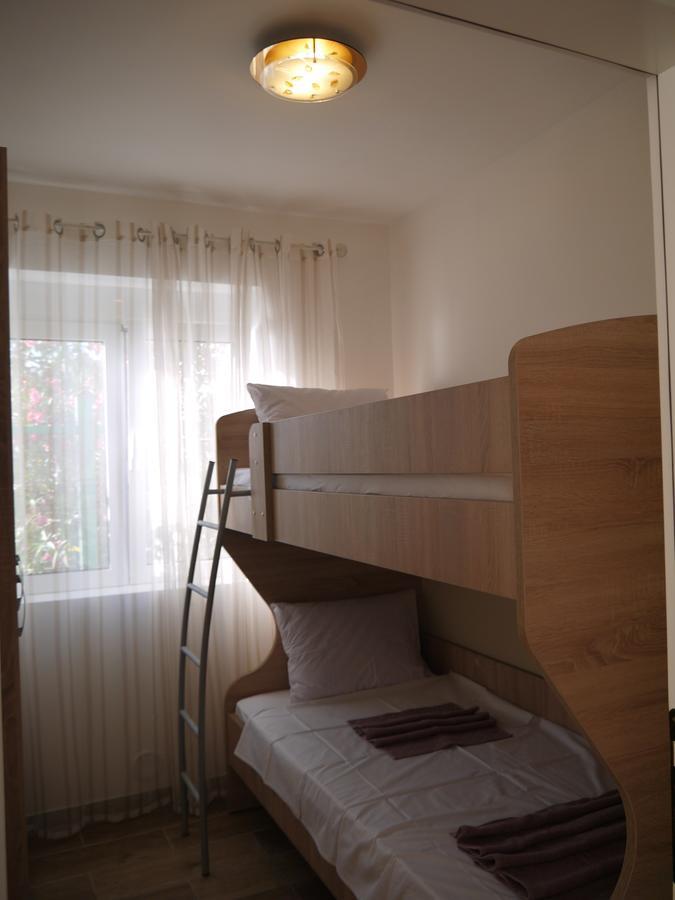 Crystalsky Apartment Dobra Voda Ngoại thất bức ảnh
