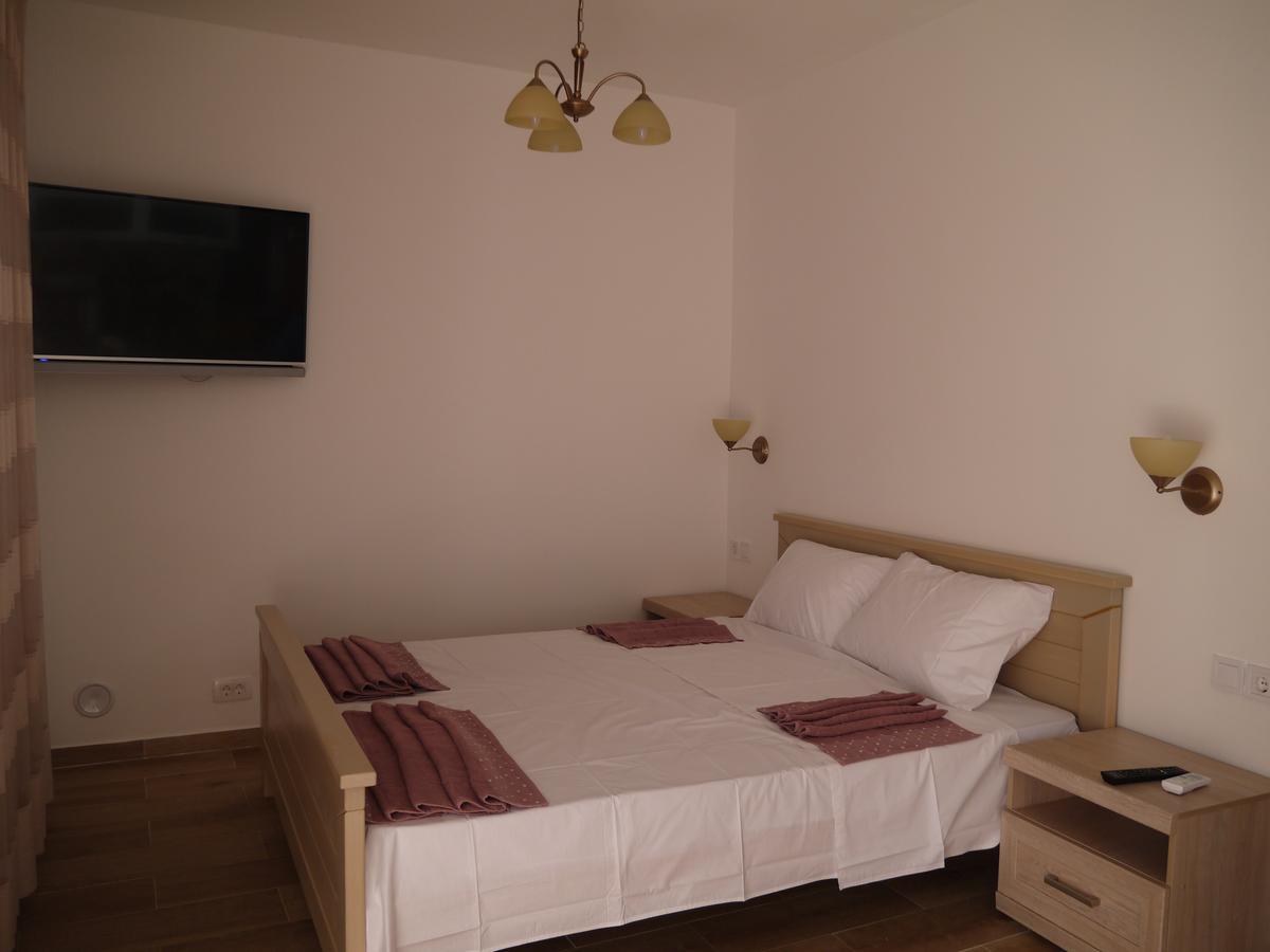 Crystalsky Apartment Dobra Voda Ngoại thất bức ảnh